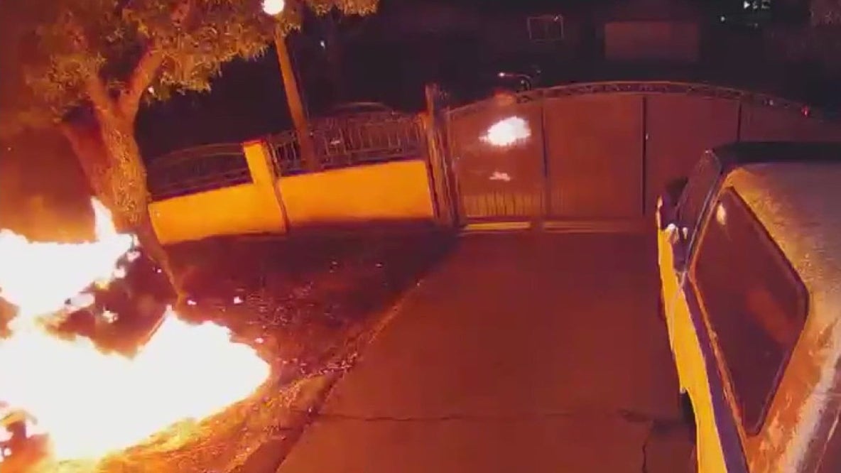 Arson suspect accidentally sets himself on fire